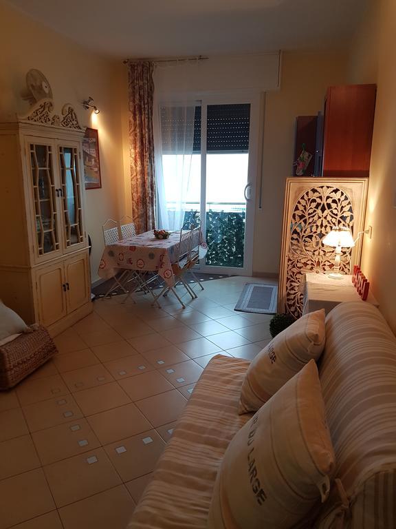 La Casa Di Pepe Apartment ปิเอตราลิกูเร ภายนอก รูปภาพ